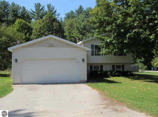 215 Elm St, Kingsley, MI 49649