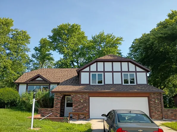 223 SW 6th St, Stuart, IA 50250