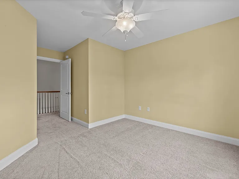118 Cypress Cir — Photo 37