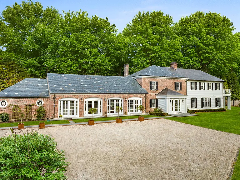191 Rose Hill Rd — Photo 3
