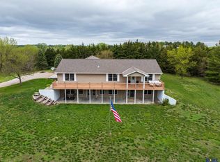 10977 NW 70th St, Raymond, NE 68428