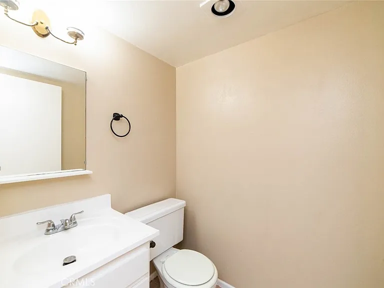 24 Elderglen — Photo 9