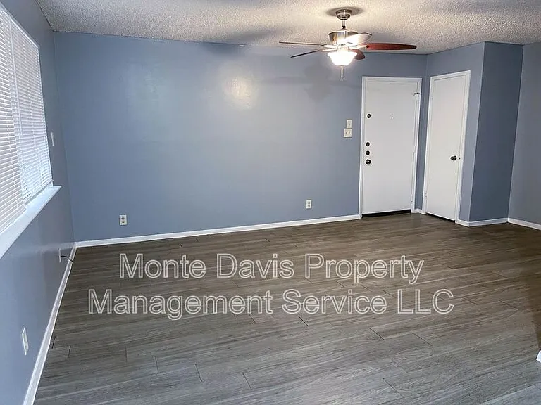 8907 Parkfield Dr #204 — Photo 13