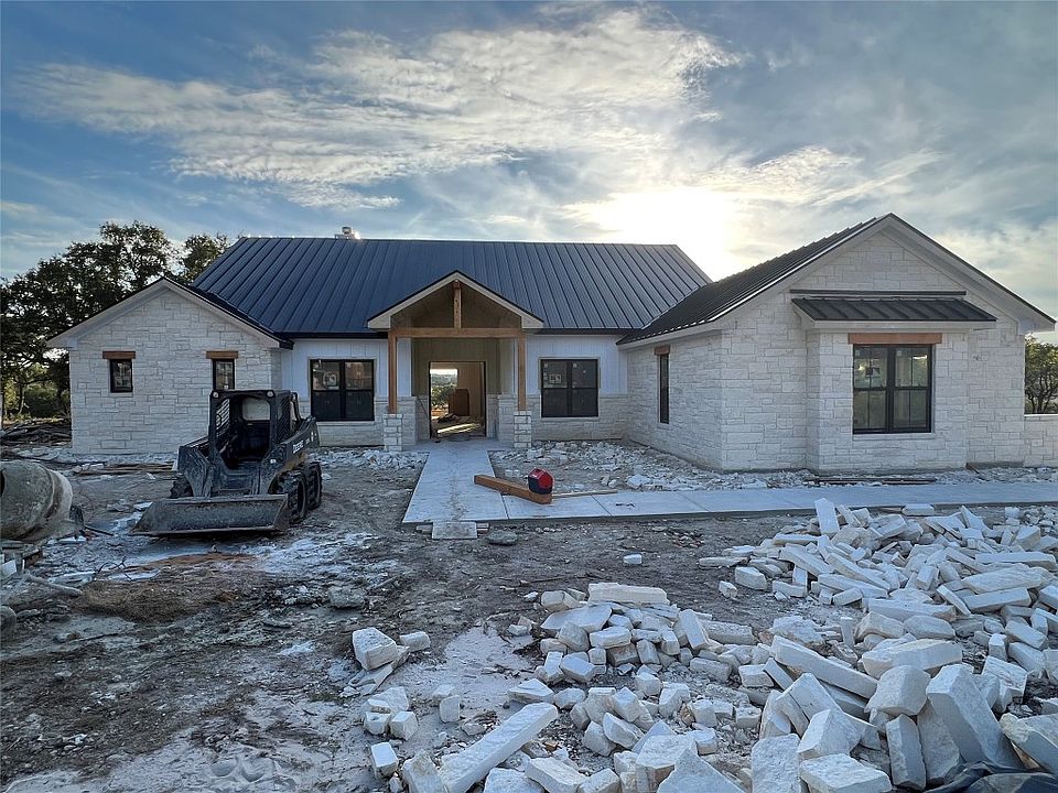 2nd image of 271 Dripping View Ct