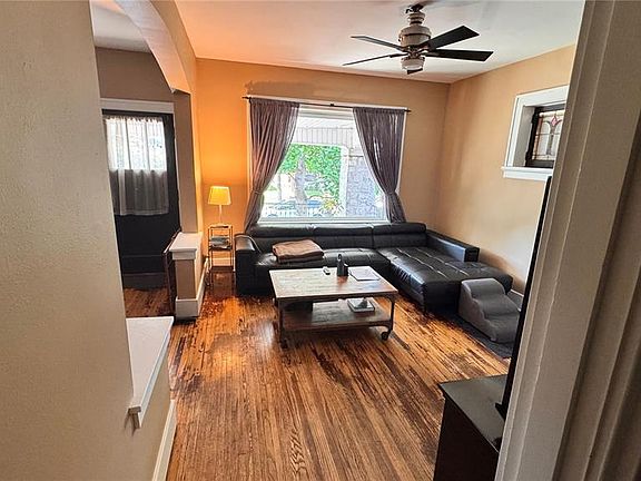 3rd image of 5405 Grace Ave