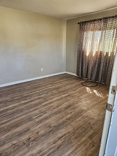 1700 E 4th St #1700 Photo 1