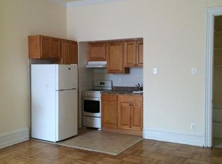 2114 Walnut St APT 3M, Phila, PA 19103