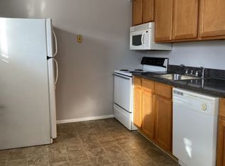 441 Ford St APT C-11, Conshohocken, PA 19428
