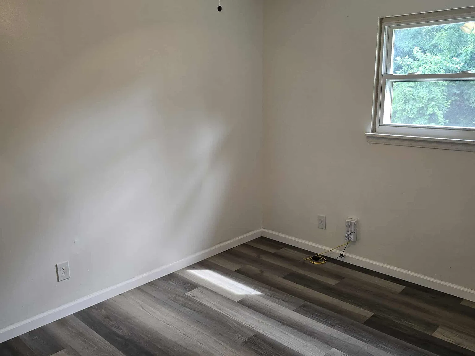 3 bed, 1.5 bath, 1400 sqft, $1,500 — Photo 4