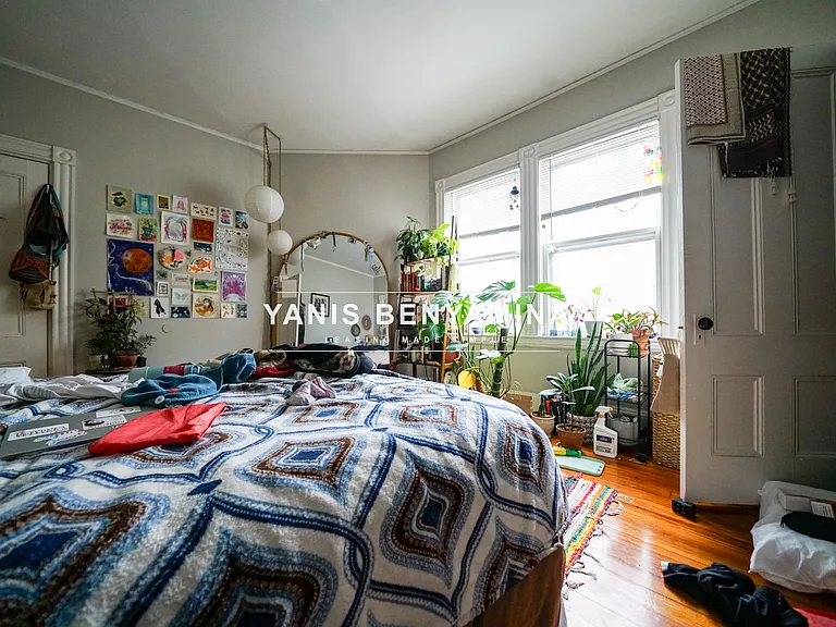 21 Sparks St — Photo 12