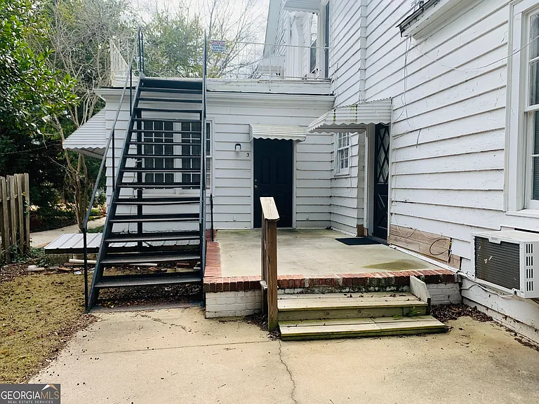 504 Broad St #7 — Photo 17