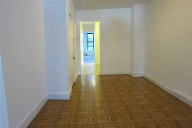 Rented by Manhattan Best Realty, Inc.