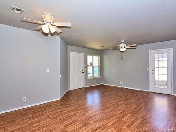 3rd image of 5627 S Xenophon Ave