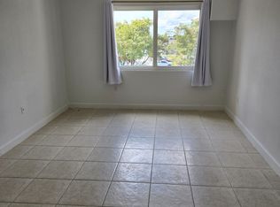 10900 SW 104th St APT 309, Miami, FL 33176