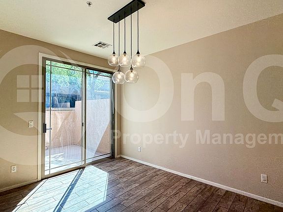 5th image of 1225 N 36th St Unit 1061