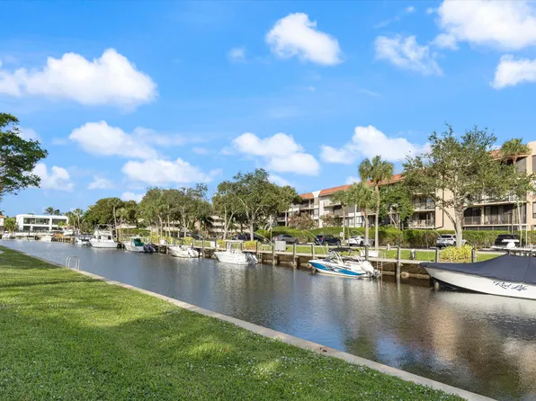 769 Jeffery Street #303, Boca Raton, FL 33487