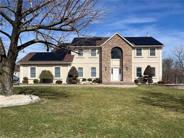 15 Dickens Street, Stony Point, NY 10980