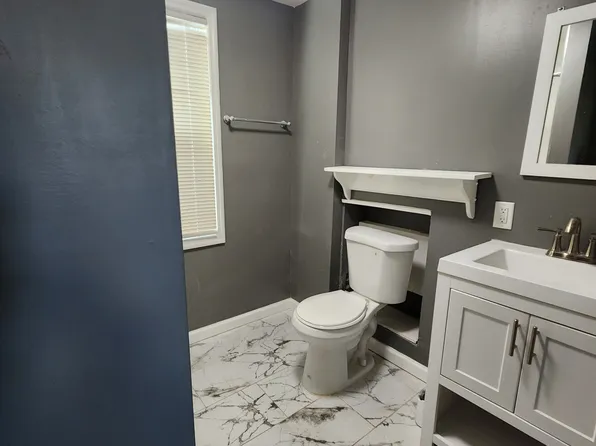 5 Smith St. (aka 847 Elizabeth Ave) Elizabeth (Rent Control) - 2L, 5 Smith St, Elizabeth, NJ 07201