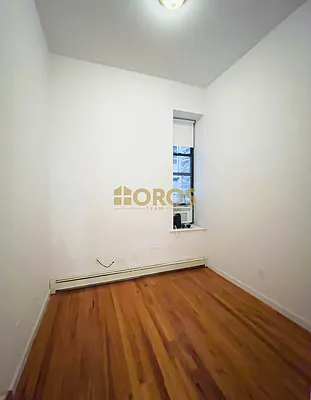 Rented by City Connections Realty | media 15