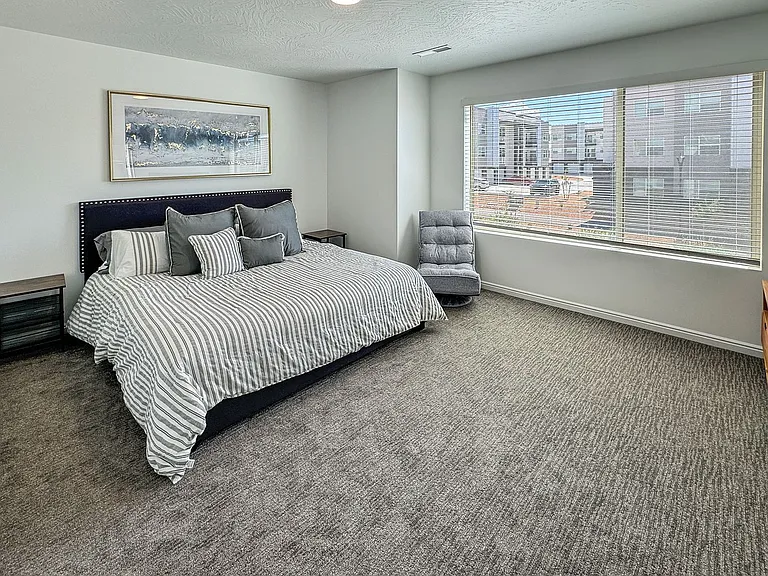 5815 S Carnelian Pkwy — Photo 18