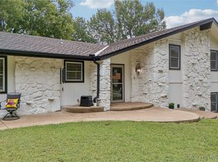 13525 S Grande Pointe Pkwy, Claremore, OK 74017