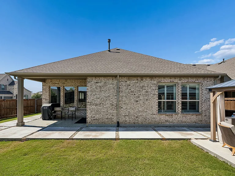 360 Foxthorne Way — Photo 26