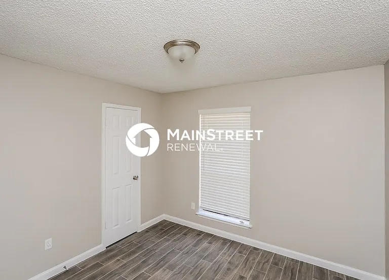 10405 Kinslow Dr — Photo 12