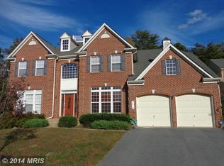 9810 Farm Pond Rd, Laurel, MD 20708