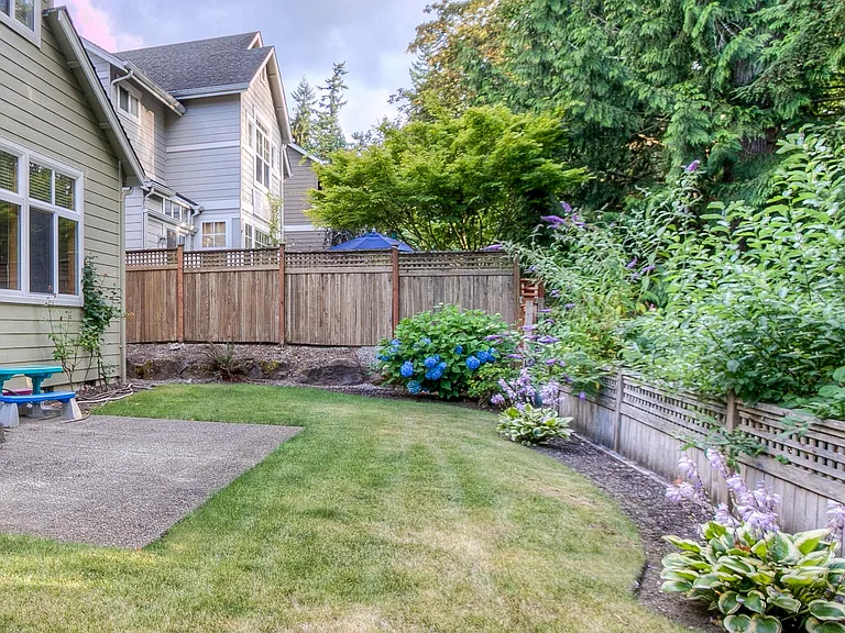 2663 230th Ave SE — Photo 21