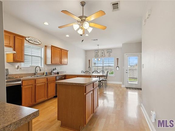 3rd image of 787 Bellemeade Blvd