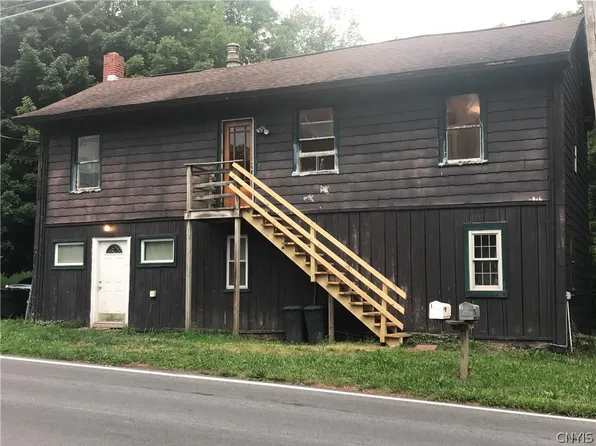 521 County Route 21, Hannibal, NY 13074
