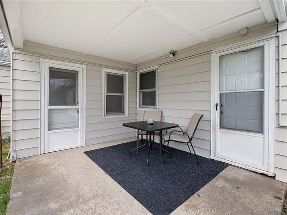 4th image of 6 Fairchild Rd