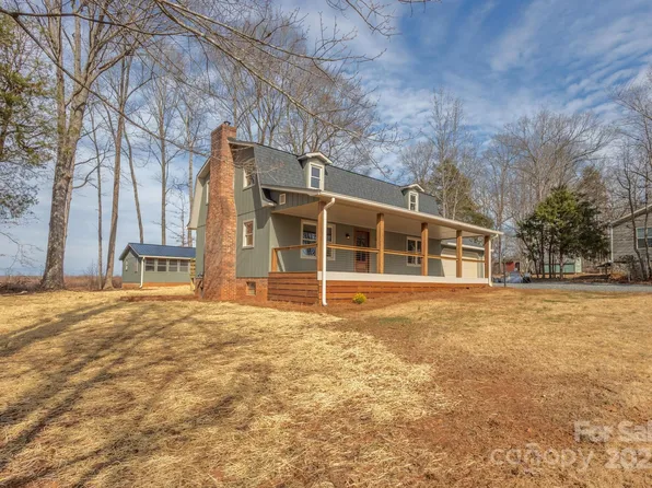 213 Redwood Dr, Mocksville, NC 27028