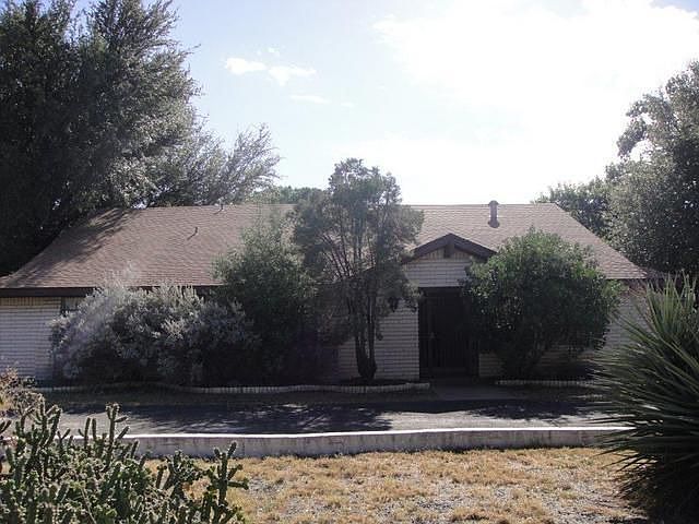 1st image of 3117 Deering Dr