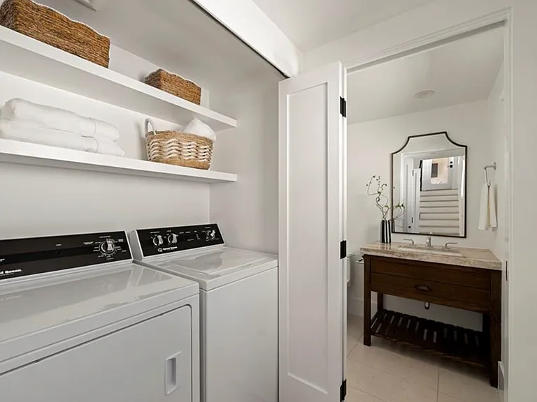 428 1/2 Fernleaf Ave — Photo 13