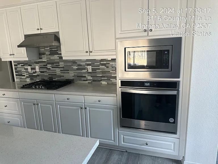 8116 Country Mile Ln — Photo 11