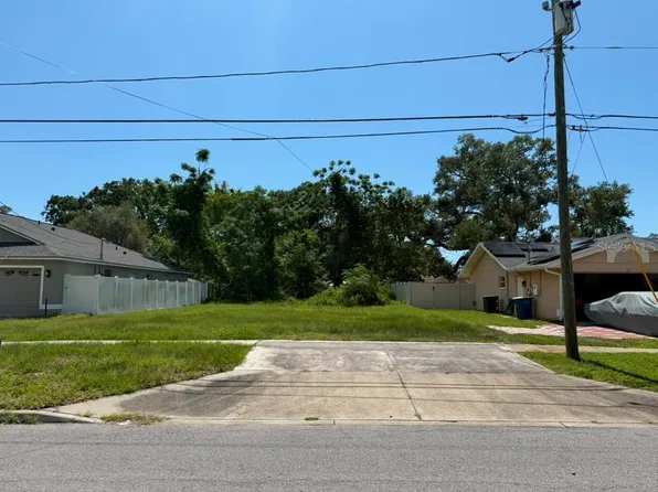906 Pennsylvania Ave #3, Clearwater, FL 33755