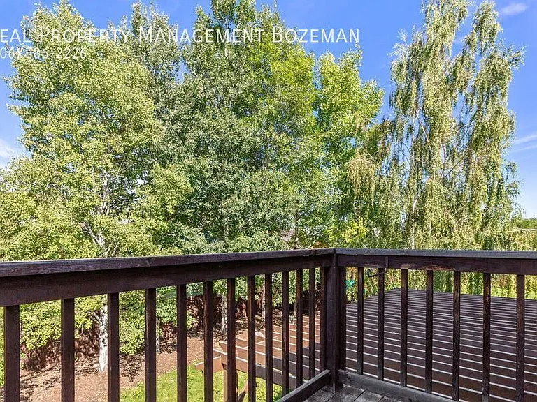 971 Longbow Ln — Photo 5
