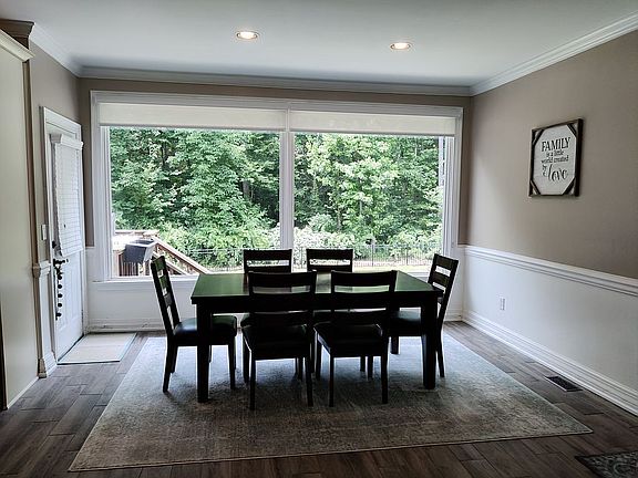 4th image of 2058 Cavendale Dr