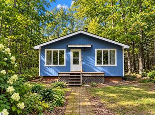 38493 Indian Woods Rd, Beaver Island, MI 49782