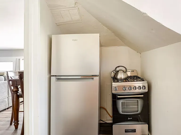 731 S Marengo Ave #C — Photo 13
