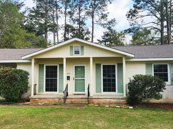 107 McSwean Dr, Abbeville, AL 36310