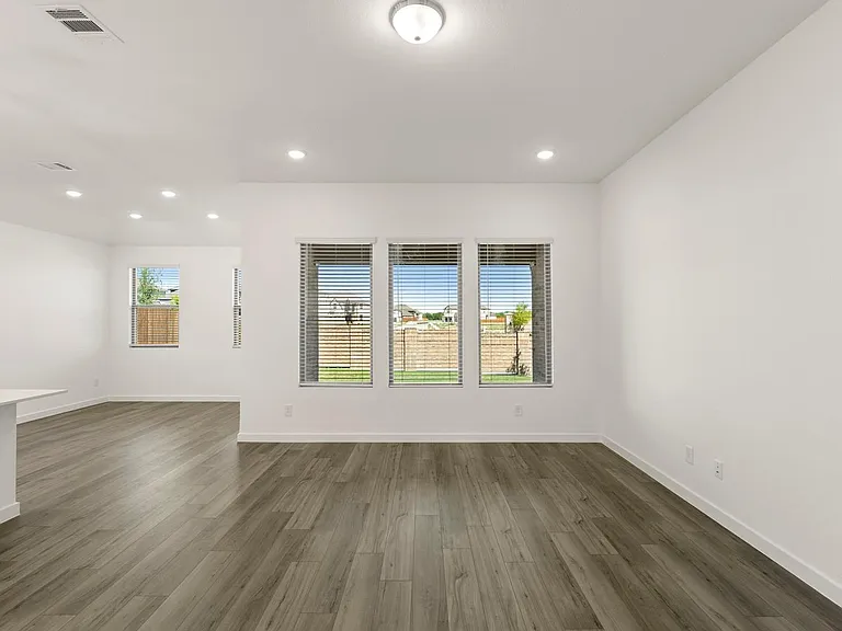 2412 Yaupon Way — Photo 11