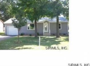 212 Cascade Dr, Belleville, IL
