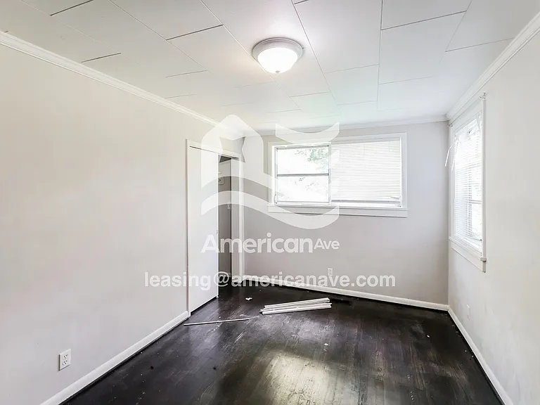 438547_011_main_bedroom_12799195.jpg