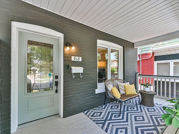 4th image of 918 Greenwood Ave