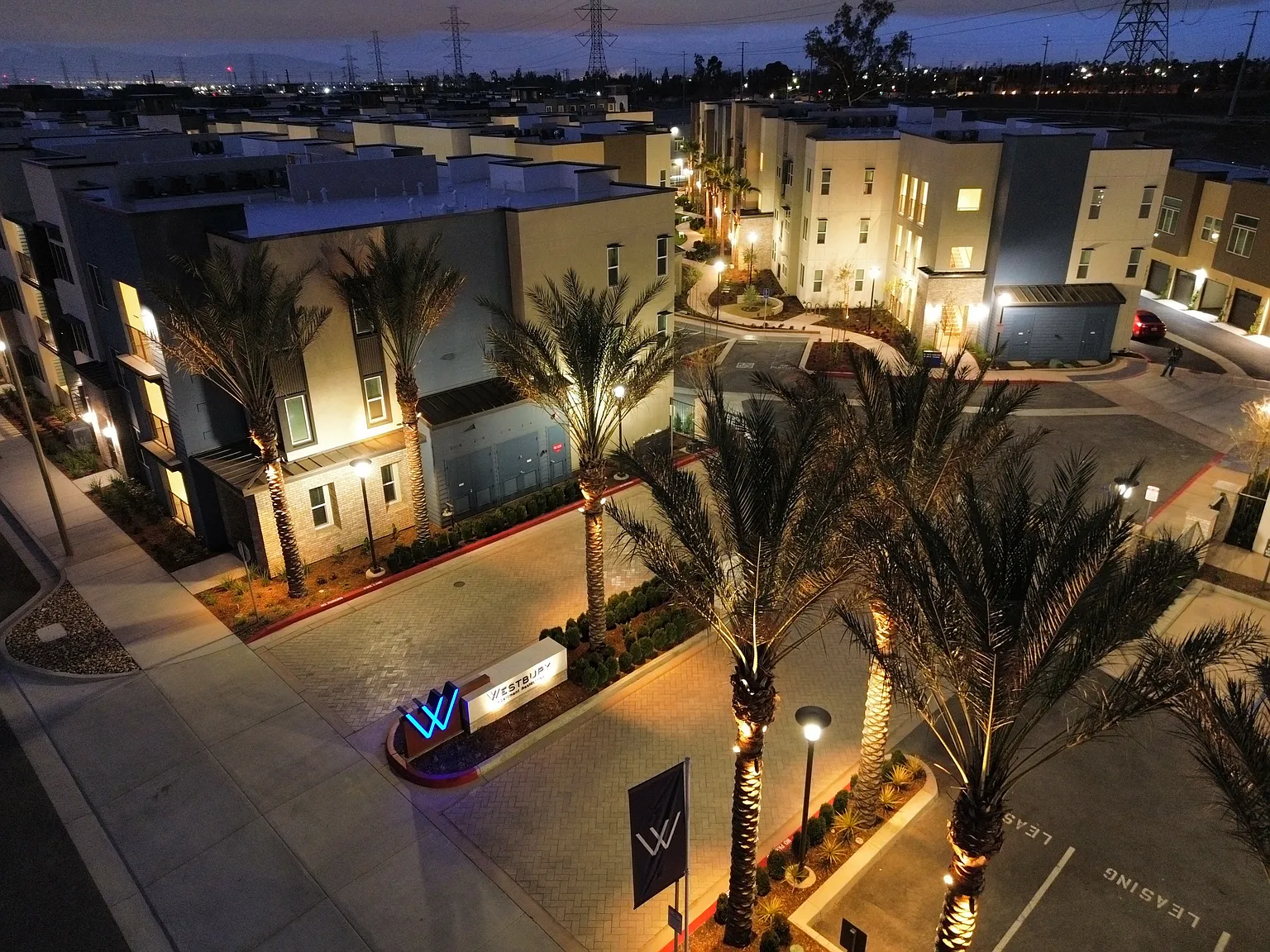 Westbury Apartments — Photo 2
