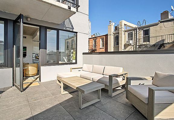 5th image of 264 Pacific St APT 3E