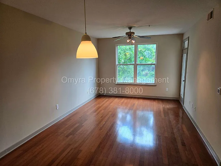390 17th St NW #3064 — Photo 8