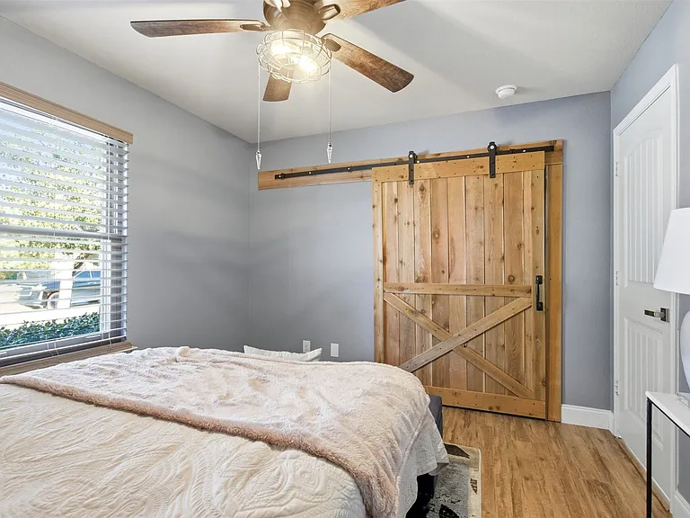 1036 Decker Dr — Photo 26